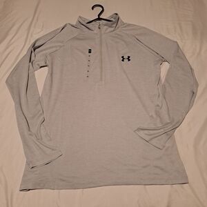 Under Armour Women's XXL light gray 1/2 zip top NWT